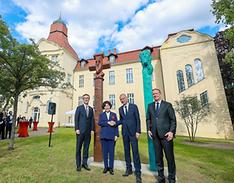 Monument to German medical team in Korean War unveiled