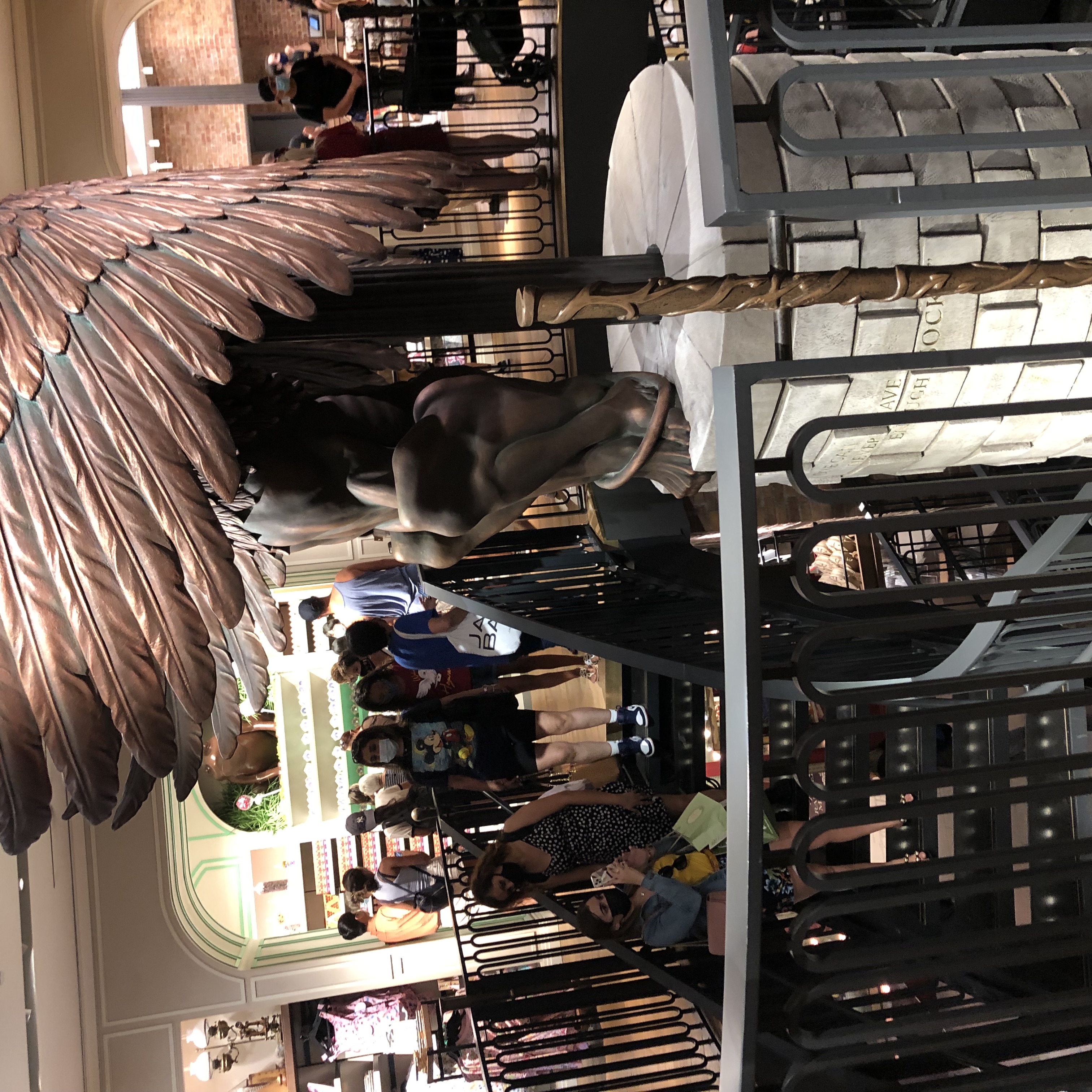 < 지난 3년간 꾸준히 방문객들이 찾는 맨해튼의 '해리포터 스토어'에서는 다양한 상품과 식품을 판매한다 - 출처: 통신원 촬영 >