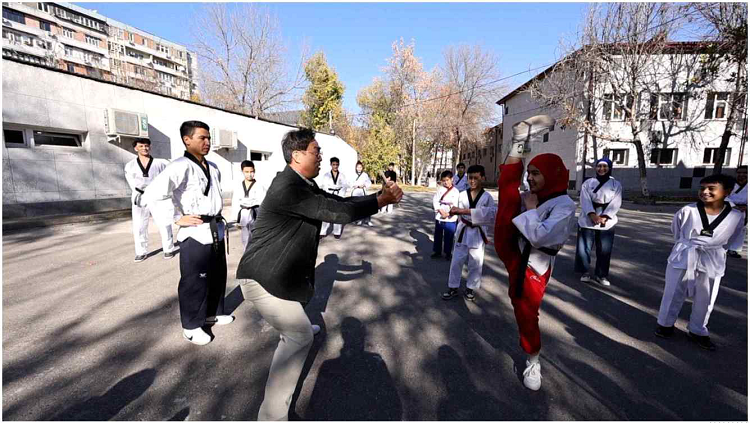 세계 최고의 사범을 꿈꾸는 우즈베키스탄 태권 청년